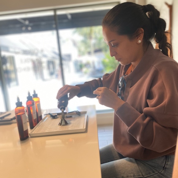 Meet your Posher, Sheena! - Picture 6 of 7